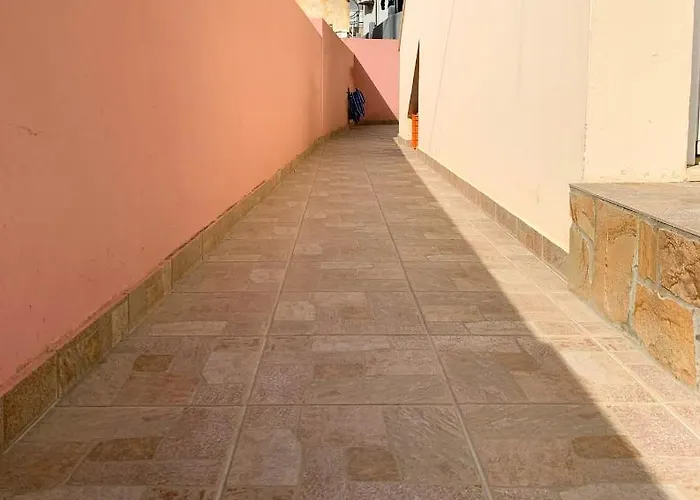 بيت للعطل Village